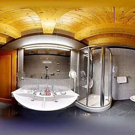 Hotel Hradna Brana 4*