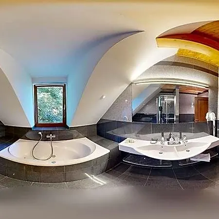 Hotel Hradna Brana Bratislava
